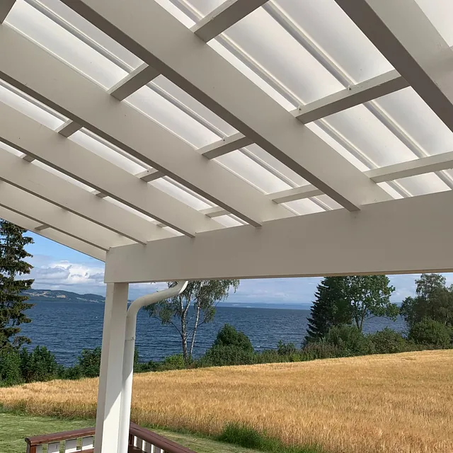 Prosjektbilde: Takoverbygg terrasse villa på Kapp