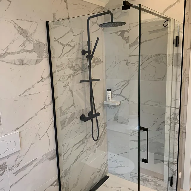 Prosjektbilde: Nytt bad i loftsetasje med oppløft