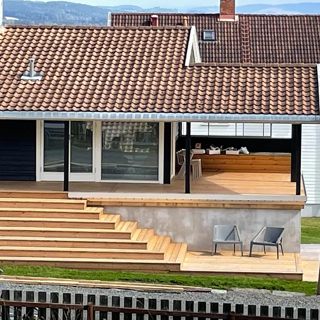 Prosjektbilde: Uteplass og trapper på tomannsbolig i Gjøvik